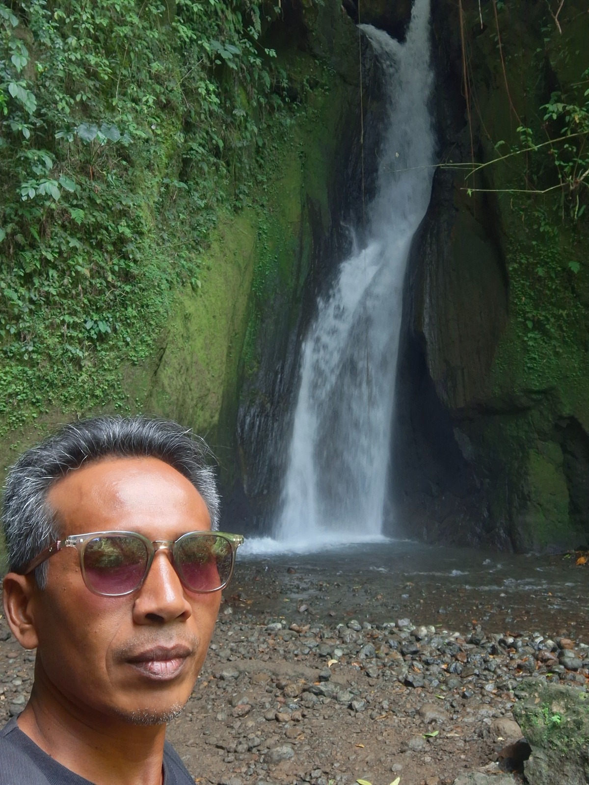 Dewa badra